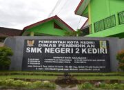 Tidak Mampu Membayar Biaya Sekolah Diduga Tukang Pentol Dapat Perlakuan Tidak Baik di SMKN 2 Kota Kediri 2 FB IMG 1708396247905