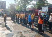 Bangun Sinergisitas TNI – Polri, Polres Nganjuk dan Kodim 0810/Nganjuk Kerja Bakti Bersama Bersikan Fasum dan Rumah Ibadah