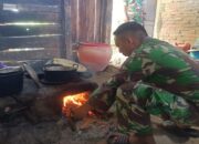 Serda Fauzi Yonif 511/DY Jadi Koki Dadakan Di TMMD Ke-119 Blitar