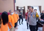 Polres Blitar Kota Bongkar Prostitusi Online: Upah Sekali Kencan Rp 300 Ribu, Gaji Sebulan PSK 8 juta 2 IMG 20240327 WA0071