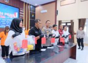 Polres Blitar Kota Bongkar Prostitusi Online: Upah Sekali Kencan Rp 300 Ribu, Gaji Sebulan PSK 8 juta 3 IMG 20240327 WA0075