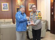 POLDA KEPRI TERIMA PENGHARGAAN DARI DUBES JEPANG ATAS PENANGKAPAN BURONAN DPO KEPOLISIAN KERAJAAN JEPANG
