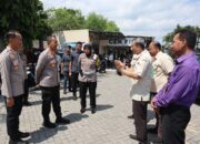 Cek Pelayanan Publik Pasca Libur Lebaran, Kapolres Kediri Kota Sapa Masyarakat 2 IMG 20240416 WA0072
