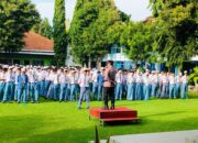 Kapolsek Mojoroto Jadi Pembina Apel di SMKN 1 KEDIRI Sampaikan Pesan Penting