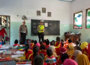 Giat Panggung Boneka Semeru Kanit Kamsel Sat Lantas Polres Kediri Kunjungi Dua TK Di Kediri