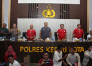 Polres Kediri Kota Nobar Timnas Indonesia U-23 Vs Uzbekistan U-23 Bareng Forkopimda dan Masyarakat