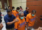 Polda Jatim Tetapkan Tersangka 4 Kades di Bojonegoro Diduga Korupsi Dana BKK 2 IMG 20240508 WA0085