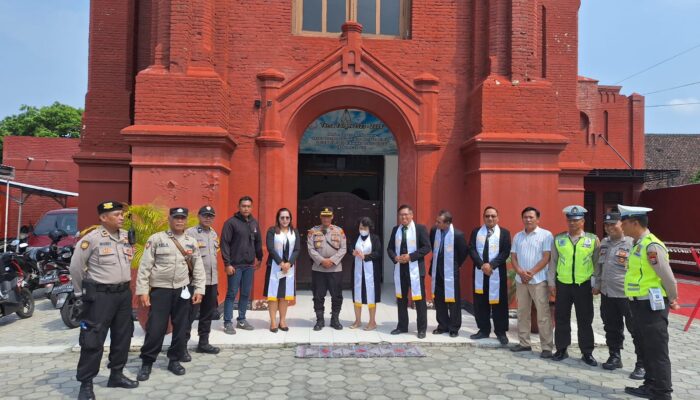 Polsek Mojoroto Lakukan Pengamanan Peringatan Kenaikan Isa Al Masih
