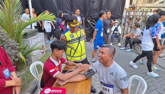 Polsek Mojoroto Lakukan Pengamanan Acara Bhakta Fest / Bhakta Run 2024, Ini Pesan Kapolsek Dalam Sambutannya !