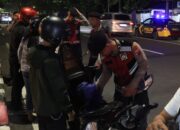 Jaga Kondusifitas Keamanan, Polres Blitar Kota Amankan Puluhan Botol Miras Saat Patroli 2 IMG 20240525 WA0002