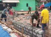 Kerja Bakti Bersama Babinsa Dengan Warga Selorejo Membantu Pembangunan Rumah Warga 2 IMG 20240609 WA0033