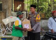 Peduli Sesama, Polres Lumajang Salurkan Bantuan Sosial Untuk Jukir dan Abang Becak