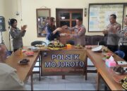 Sebuah Kejutan dan Surprise di Momen HUT Bhayangkara ke 78 dari Warga Masyarakat untuk Polsek Mojoroto