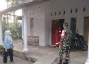 Jangan Lengah, Kata Babinsa Saat Fogging Di Desa Sumberagung Gandusari