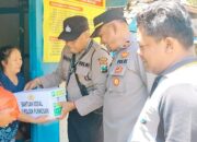 Melalui Aplikasi Matur Pak Kapolres, Warga Desa Pelem Terima Bantuan Sosial Polres Bojonegoro