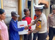 Harlantas Bhayangkara ke – 69 Polres Probolinggo Gelar Baksos Salurkan Air Bersih ke Desa Branggah Lumbang