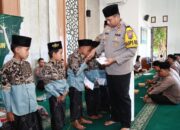 Polres Kediri mengadakan doa bersama memperingati Maulid Nabi Muhammad SAW. Doa bersama itu diadakan di Masjid Al-Aman Mapolres Kediri, Rabu (17/9/2024) pagi.