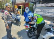 Nekat Melawan Arus Lalu Lintas di Jalan Brigjend Katamso, Satlantas Polres Kediri Kota Tilang 5 Pemotor