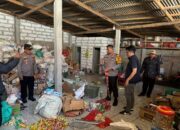 Gerak Cepat, Kapolres Kediri Turun Tangan Dalami Keracunan Massal Jemaah Pengajian di Badas 8 Gerak Cepat, Kapolres Kediri Turun Tangan Dalami Keracunan Massal Jemaah Pengajian di Badas