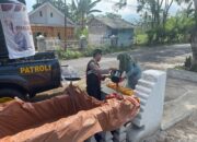 Polres Lumajang Salurkan Bantuan Air Bersih untuk Warga Terdampak Kemarau di Gucialit