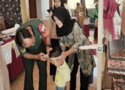 Babinsa Desa Salamrejo Dukung Program Pendampingan Stunting di Posyandu Melati