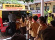 Polres Tulungagung Luncurkan Mobil Senyum Berbagi Makanan Bergizi Gratis untuk Anak – anak