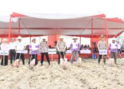 Wujudkan Asta Cita Bidang Ketahanan Pangan Polres Kediri Kota Bersama Masyarakat Tanam Jagung