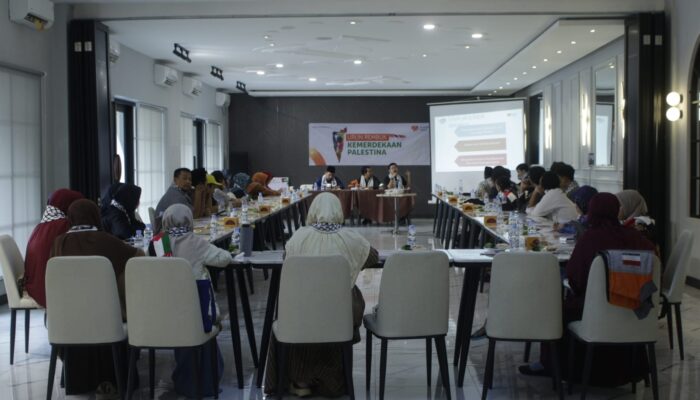 URUN REMBUK SINERGI PENTAHELIX UNTUK KEMERDEKAAN PALESTINA