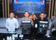 Polres Blitar Kota Berhasil Ungkap Peredaran Narkoba, Amankan 2 Tersangka Serta Barang Bukti Sabu dan Pil Dobel L