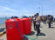 Peringati Hari Jadi Polairud ke – 74, Polres Probolinggo dan Forkopimda Gelar Baksos di Pulau Gili Ketapang