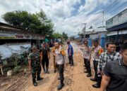 Kolaborasi Pemkab Kediri bersama Polres Kediri Kota Tangani Paska Banjir Di Desa Tiron Kecamatan Banyakan