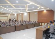 Tingkatan Kualitas Pelayanan, Kapolres Kediri Beri Pengarahan Bhabinkamtibmas dan Polisi RW