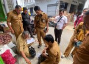 Ramai, Polres Blitar Kota Sidak Produk Minyak Kita  Di Beberapa Pasar Tradisional