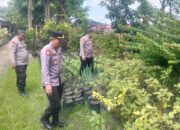 Polsek Ngasem Monitoring Kebun Pekarangan Program RPL di Desa Toyoresmi