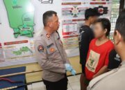 Polres Pelabuhan Tanjungperak Amankan 4 Remaja Bersajam dan Busur Panah Diduga Untuk Tawuran