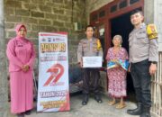 Polsek Ngancar bersama Bhayangkari Beri Bantuan Sosial ke Warga