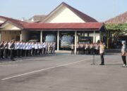 Kapolres Kediri Tekankan Pentingnya Kebersihan Saat Apel Jam Pimpinan