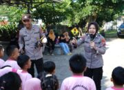 Hari Anak Nasional, Polsek Plemahan ajak Anak TK Tanam Pohon dan Kenalkan Budaya Tertib Berlalulintas