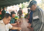 Bazar Pangan Murah Beras SPHP, Sinergi TNI – Bulog Di Wlingi Disambut Antusias Warga