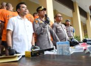 Polisi Berhasil Amankan 91 Orang Diduga Pelaku Kerusuhan dan Pengrusakan di DPRD Kota Madiun