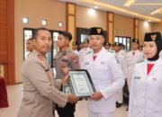 Penuh Kebanggaan, Kapolres Kediri Apresiasi Paskibraka Kabupaten Kediri