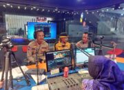 Satbinmas Polres Kediri Kota Siaran Radio Ajak Warga Jaga Kamtibmas
