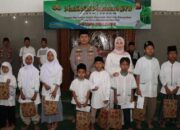 Polres Nganjuk Peringati Maulid Nabi, Santuni Yatim Piatu dan Warga Kurang Mampu