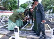 Ziarah Nasional Di TMP Raden Wijaya, Momentum HUT Ke 80 TNI Untuk Mengenang Jasa Pahlawan