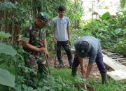 Babinsa Dan Warga Ngadirejo, Tanam Pohon Beringin Dan Saman Untuk Lestarikan Alam Dan Sumber Air