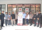 HUT ke-74 Humas Polri, Polres Kediri Ajak Masyarakat Berbagi Lewat Donor Darah
