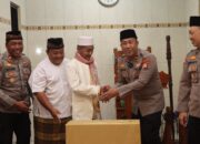 Safari Subuh di Loceret, Kapolres Nganjuk Ajak Warga Perkuat Iman dan Waspadai Hoaks 28 Safari Subuh di Loceret, Kapolres Nganjuk Ajak Warga Perkuat Iman dan Waspadai Hoaks