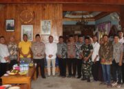 Kapolres Nganjuk, Wujudkan  Harkamtibmas dengan Silaturahmi Bersama Kepala Desa se Kec. Lengkong di Desa Ketandan.