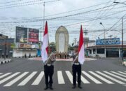 Satlantas Polres Nganjuk Bersama Komunitas Sepeda Kuno Gelar Hening Cipta di Simpang Empat Tugu Jaya Stamba