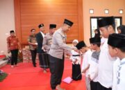 Sederhana penuh makna  HUT Reserse Polri  ke 78 Polres Kediri dengan potong tumpeng dan santunan anak yatim